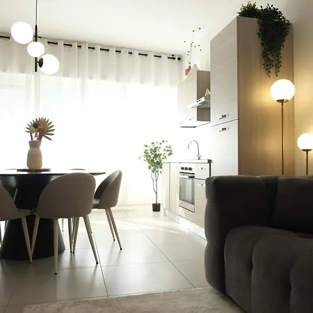 아파트 La Boutique - 2 Min Walk To Bernina Express *